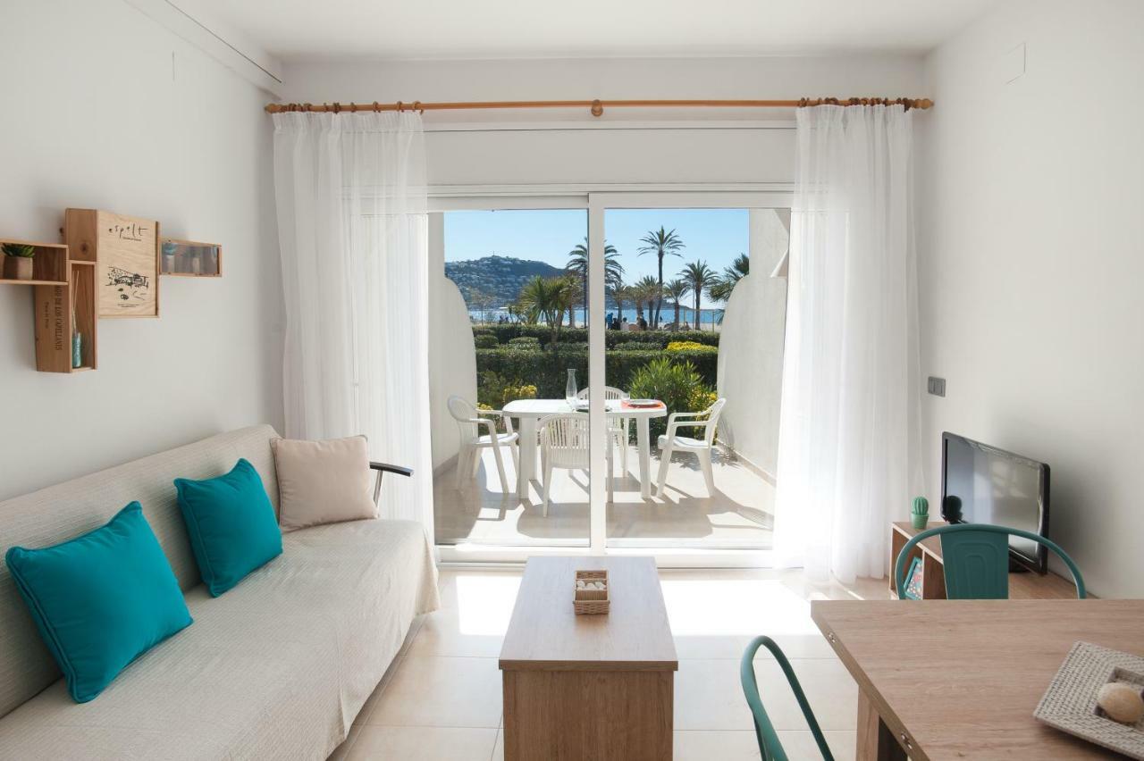 Apartamento A Pie De Playa, Climatizado Y Parking Roses Exterior photo